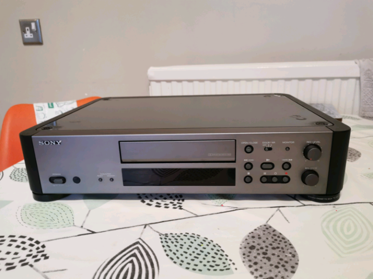 Sony TC-S7 cassette deck 