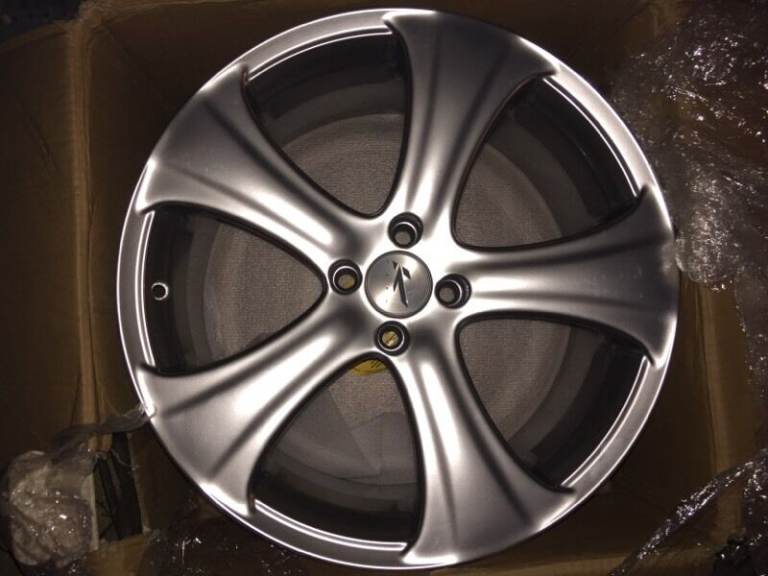 KAHN RS-C 18" Brand New Single Alloy Wheel (4 stud) fits BMW E30/Mini's 