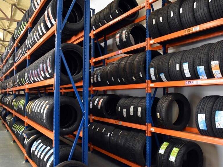 New Budget and Branded Tyre available for Cars Vans and 4x4