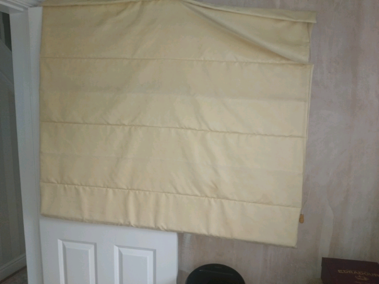 Cafe style Roman blind for 100x110cm window