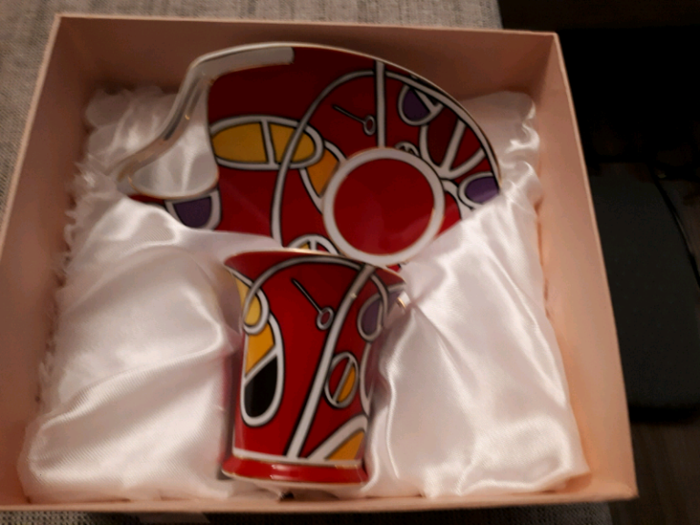 Cup & sandwich plate set, Leonardo Collection, new