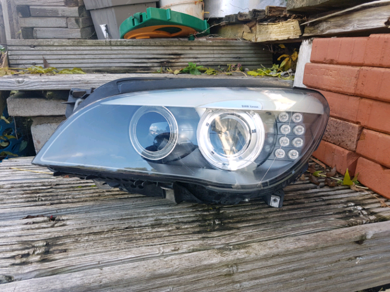 BMW 7 SERIES - F01/ F02 - XENON HEADLIGHT - PASSENGERSIDE - COMPLETE