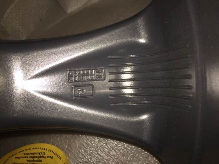 KAHN RS-C 18" Brand New Single Alloy Wheel (4 stud) fits BMW E30/Mini's 