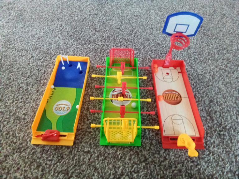 Table top mini sports games