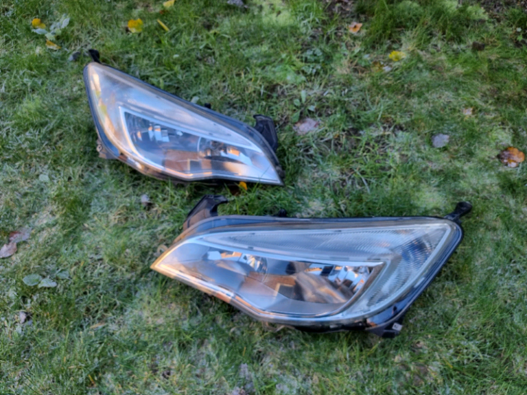 VAUXHALL ASTRA J BREAKING HEADLIGHTS BLACK WING MIRROR MINT CONDITION