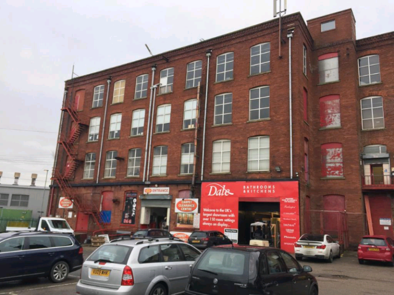 1500sqft Gym, Dance, Martial Arts Studio, Warehouse Industrial Space 3mins from M60 Chadderton