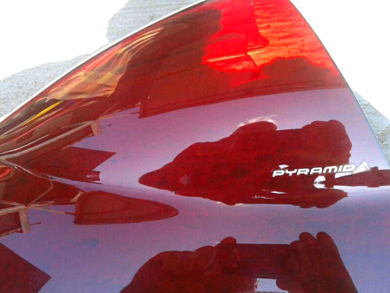 Honda Fireblade Pyramid double bubble red windscreen