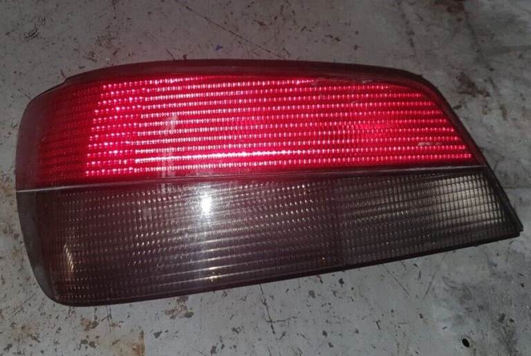 Peugeot 306 Left Side Rear Light 2001