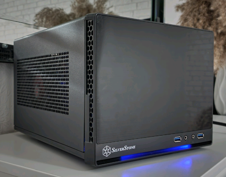 FAST Cube Gaming PC Refurbished