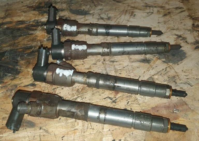 Honda Accord MK7 2.2 x4 Injectors 044511,0 296 2007