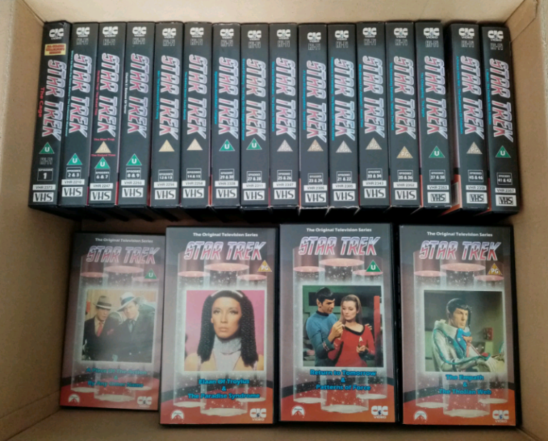 STAR TREK VHS VIDEO TAPES. 