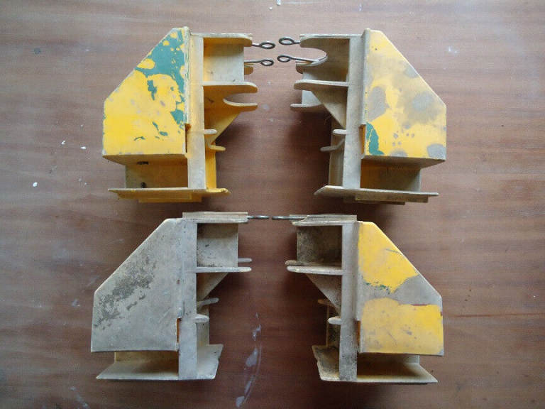 4 Boss Youngman toeboard clips holders for scaffold tower - £5 EACH