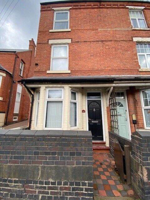 Room within shared house Highbury Vale £110 per week 