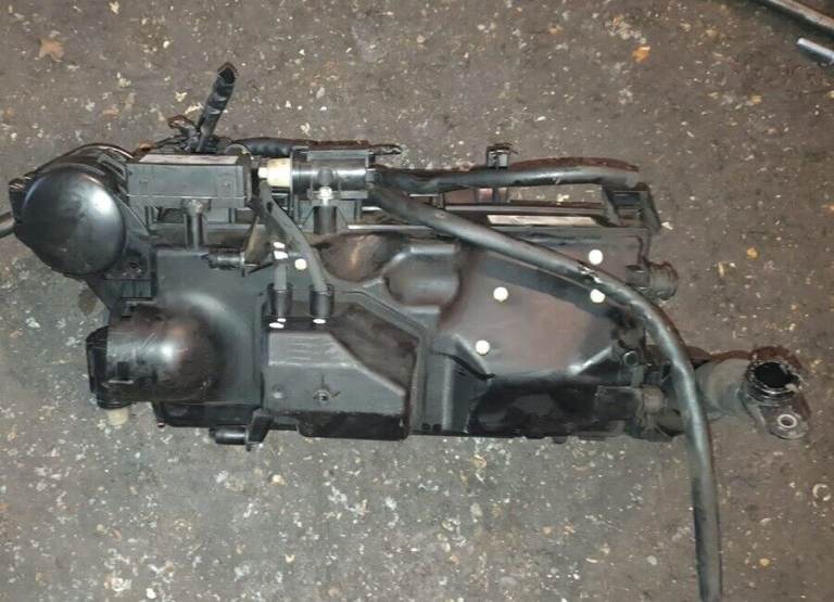 Mercedes Benz B Class B180 2.0 CDI Air Filter Box + Diesel Filter 2009