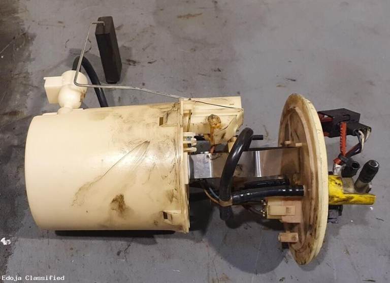 Renault Laguna 1.6 Fuel Pump In Tank Sending Unit 2000