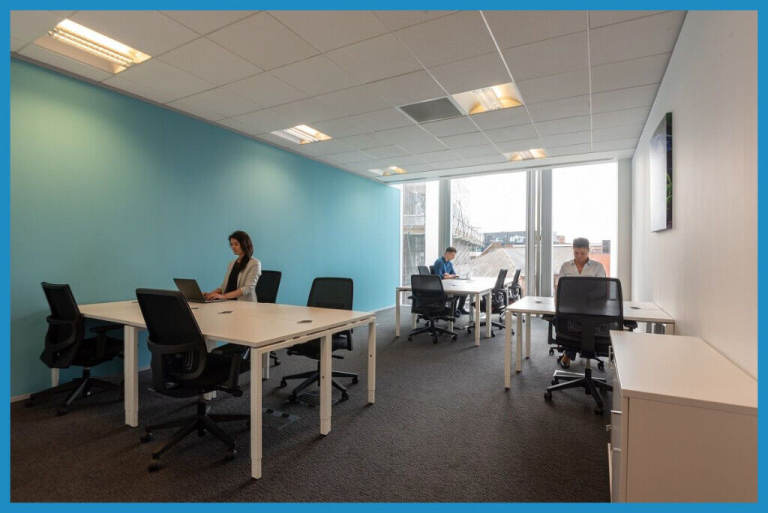 Reading - RG1 3EU, Join a collaborative coworking environment at Davidson House