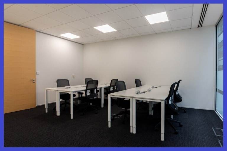 Reading - RG1 3EU, 5 Desk serviced office to rent at Davidson House