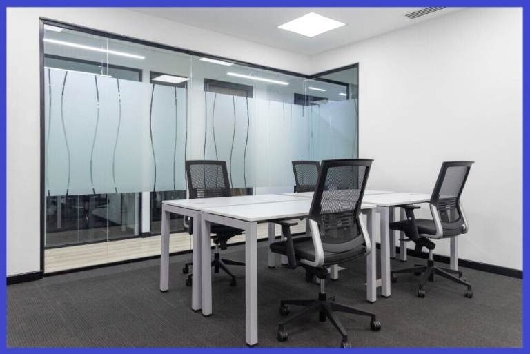 Manchester - M27 6DB, 3 Work station private office to rent at Lowry Mill Swinton