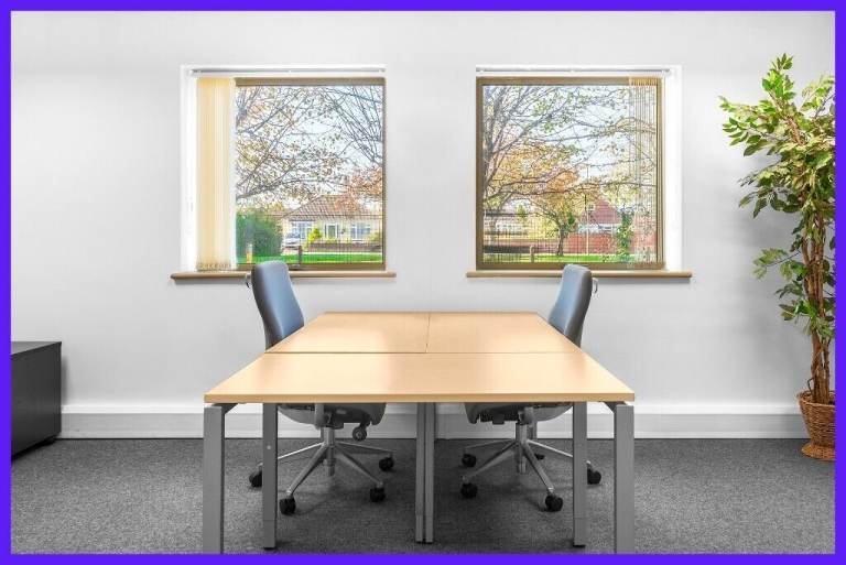 Gosport - PO13 0FQ, 1 Desk serviced office to rent at Aerodrome Road