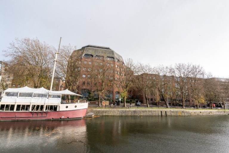 Bristol - BS1 4DJ, Serviced office to rent for 3 desk at Broad Quay House