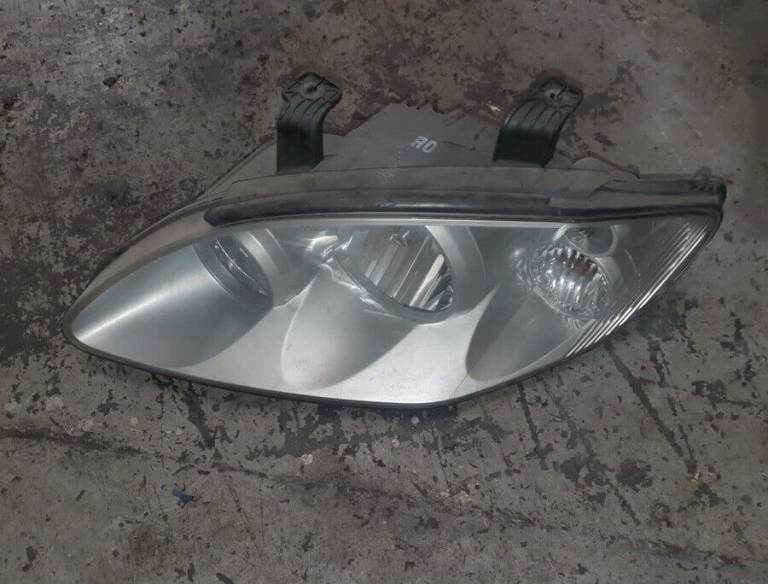 Ssangyong Rodius Left Side Headlight 2007