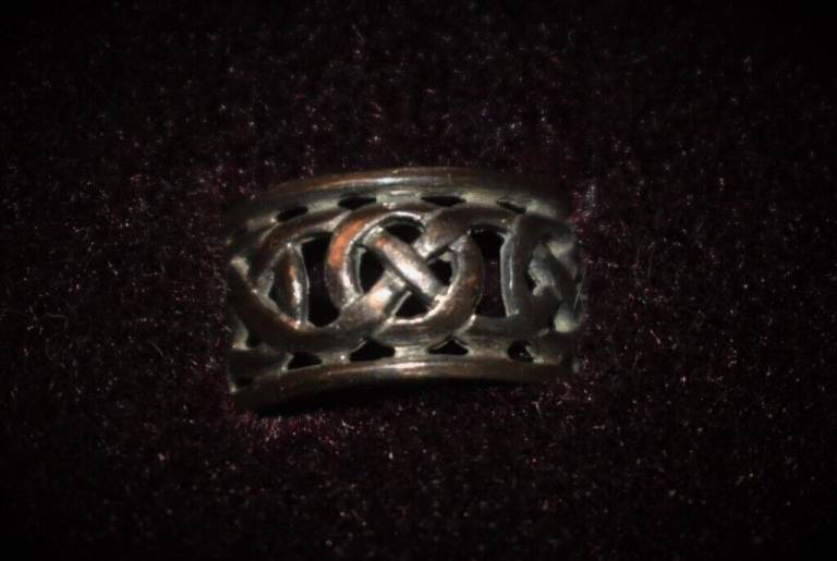 VINTAGE Past Times Celtic Knot Banded Ring Boxed Sterling Silver Stamped 925