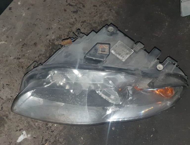Audi A4 Left Side Headlight 2006