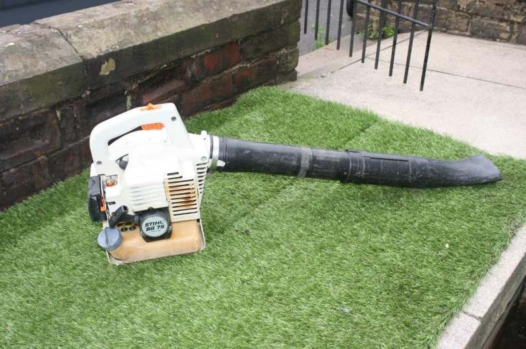 Stihl BG75 garden leaf blower