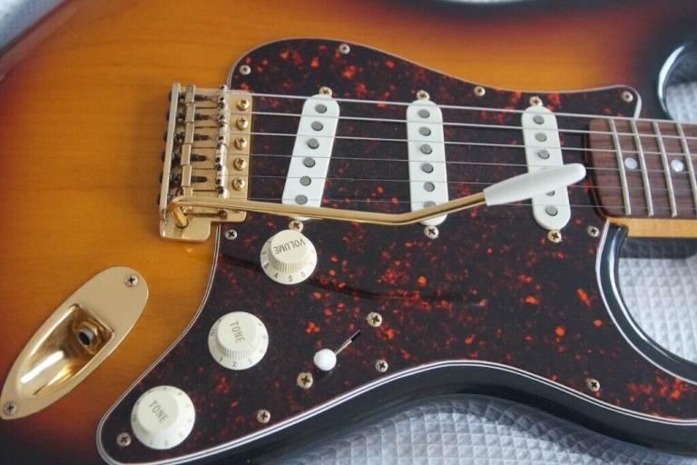 Fender 1997 Collector's Edition Stratocaster electric guitar - USA - '97  -Vintage- #1992/1997