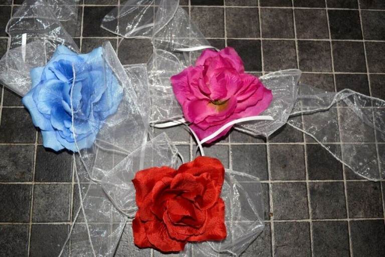 DECORATION LARGE 3 FLOWERS BOWS