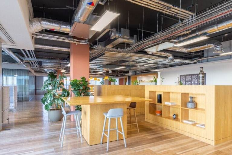 London - NW10 7FQ, Your private office 4 desk to rent at Spaces Park Royal