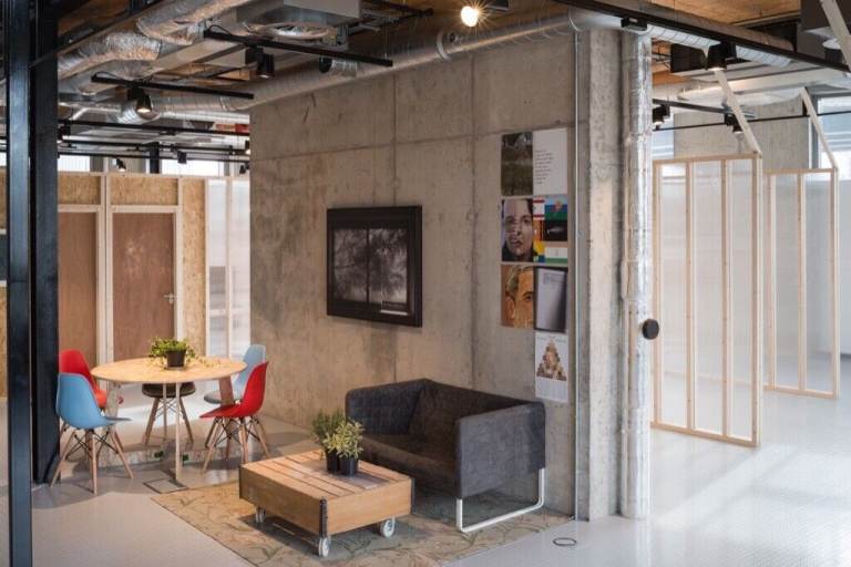 Creative office / Artist studio in Canning Town E14