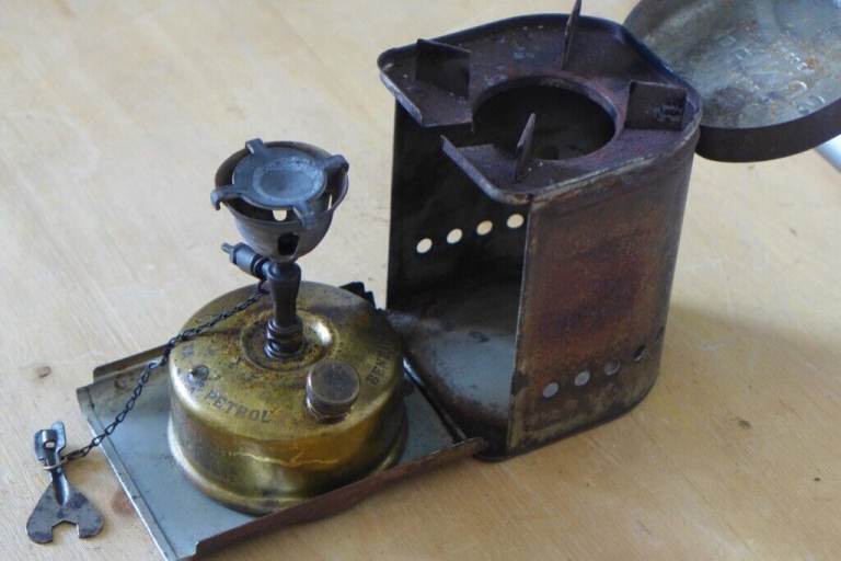 Petrol Pocket Stove: Vintage SWEDISH PRIMUS STOVE NO 71. Believe a rare early model. All original