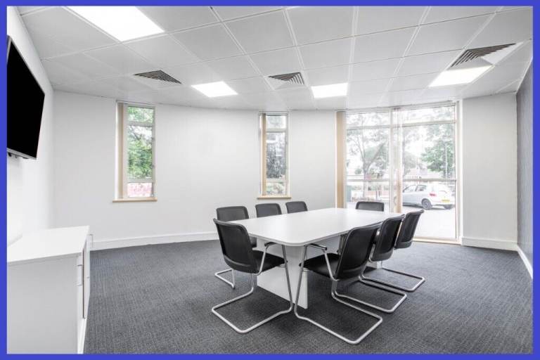Staines - TW18 4AX,  10 Desk serviced office to rent at London Road