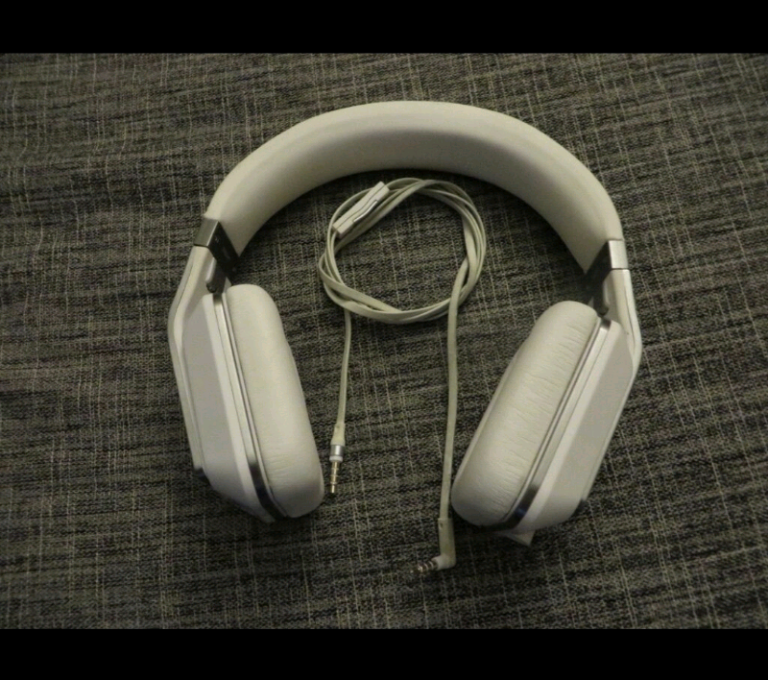 MONSTER INSPIRATION HEADPHONES with ACTIVE NOISE CANCELLING (wear and tear)