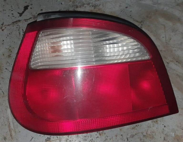 Renault Megane Left Side Rear Light 2002