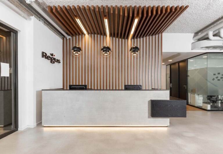 Newcastle upon Tyne - NE1 3DY, Flexible Day Office for Rent at Newcastle Quayside