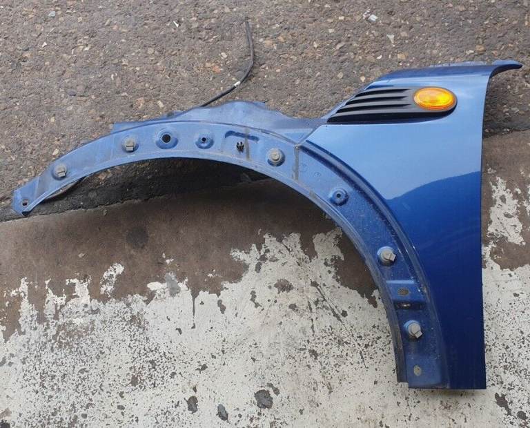 Mini Cooper S Left Side Front Wing Blue 2007