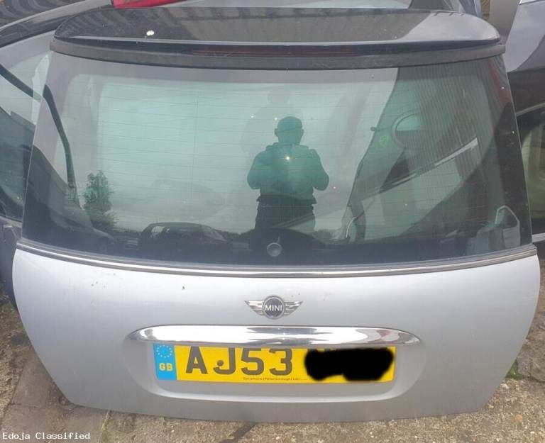 Mini Cooper Tailgate Silver Bare 2003