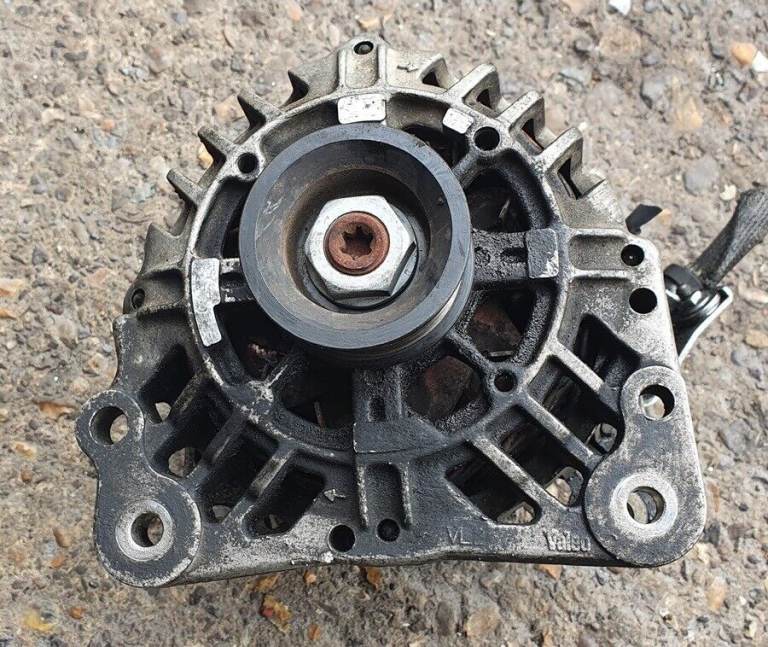Seat Ibiza 1.2 Alternator 2005