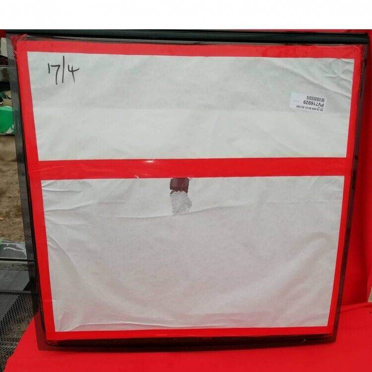 Elddis osprey Caravan front centre window