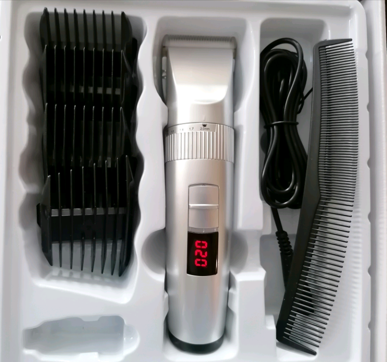 Hair clipper set, cordless, brand new in box 