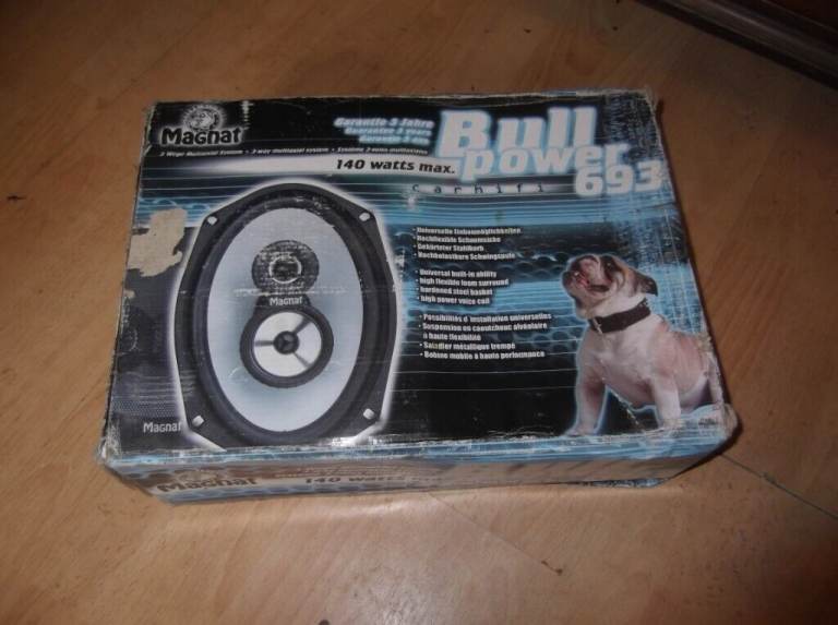 car stereo speakers 6x9's.magnat bullpower 693's. 