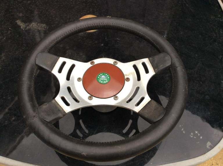 MOUNTNEY STEERING WHEEL (A)