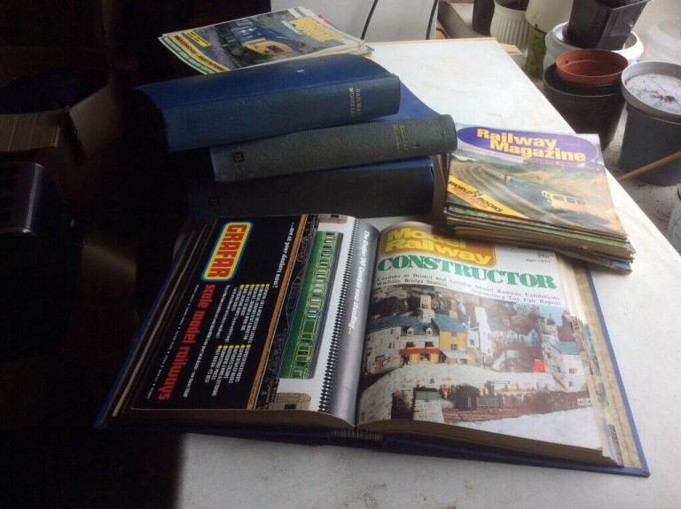 Individual  railway/model railway magazines