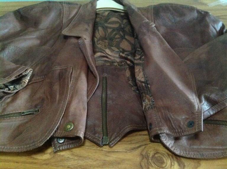 VINTAGE LEATHER JACKET..M/L..DK BROWN