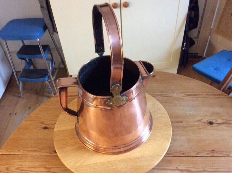 Copper barge kettle.