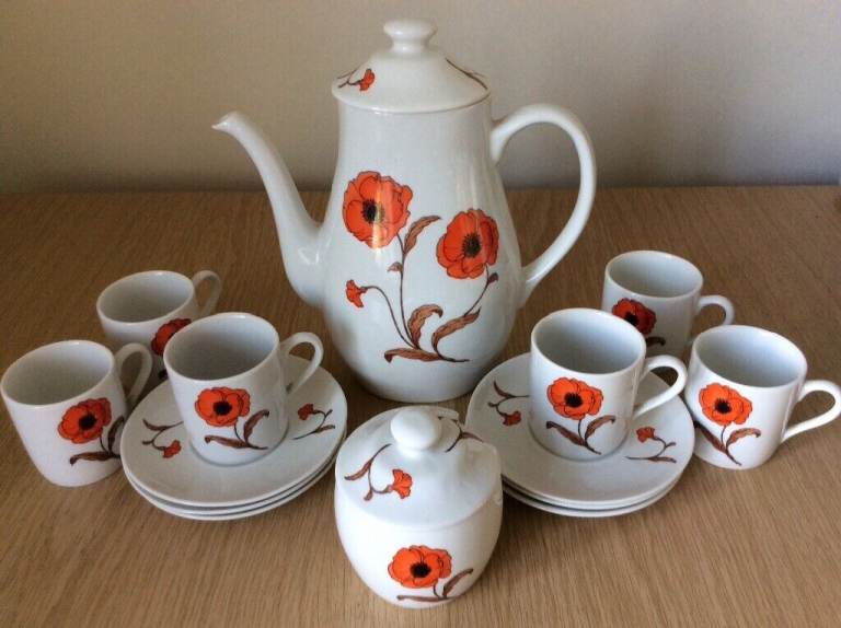 Retro Poppy Coffee Pot And 6 Cups, 6 Saucers & Sugar Pot 1970’s Unused