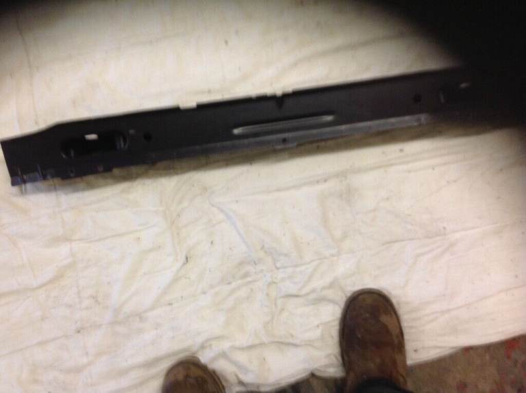 Vauxhall Vectra impact bar