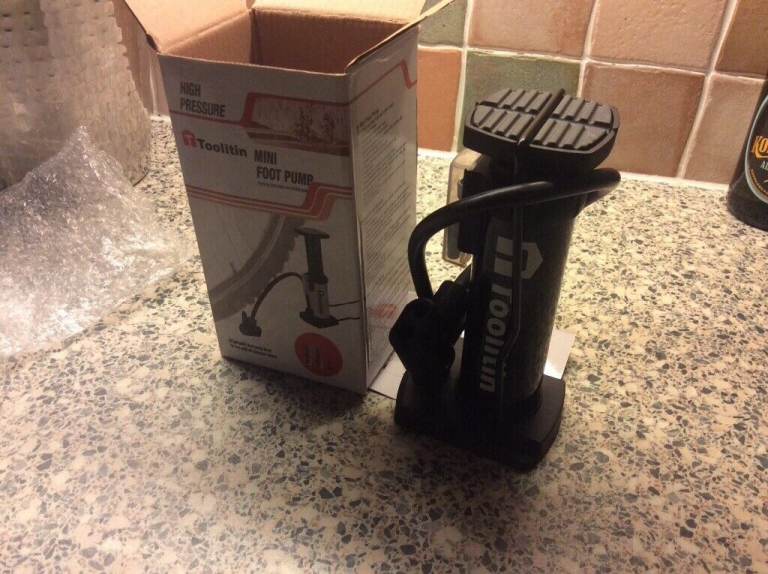 Toolitin mini footpump Bnib